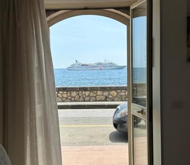 Giardini Naxos Apartment | Naxos Horizon Fronte Mare