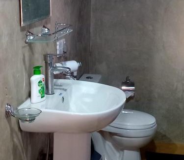 Mundalama Hotel | Nayan's Paradise