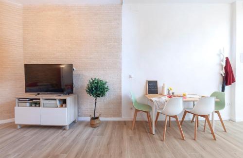 La Creu del Grau Apartment | NB - Cozy loft steps from City of Arts & Sciences