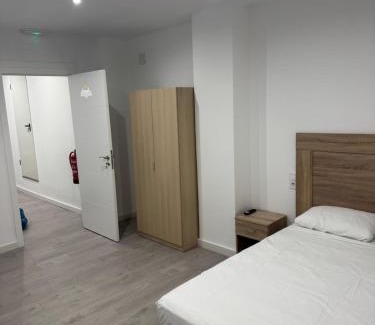 Grao de Gandia Hostel | Nbm