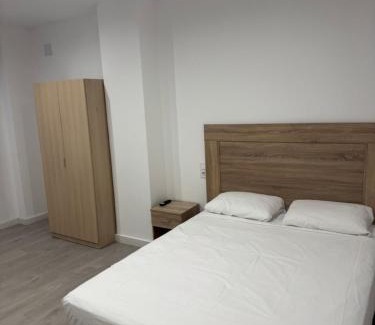 Grao de Gandia Hostel | Nbm