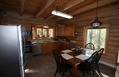 Marshall Cabin | NC cabin for rent - Sanctuary at Big Pine