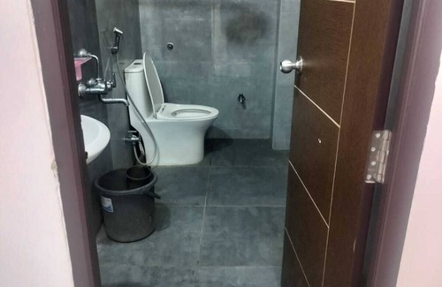 Tiruchanur Hotel | NC Homestays