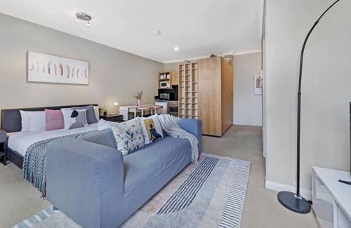 Chippendale Apartment | NCHI001-31 · Aircabin｜Chippendale｜Best Location｜Comfy Studio
