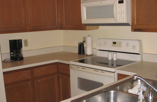 Ocala House | NE Ocala Newly updated 2/2.5 Townhome