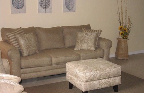 Ocala House | NE Ocala Newly updated 2/2.5 Townhome