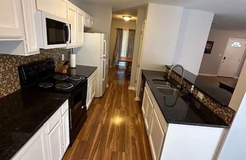 Wetmore House | NE San Antonio Charm Close to BAMC