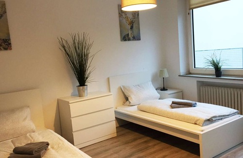 Innenstadt Apartment | NE15 Nice and cozy apartment with Wifi and balcony