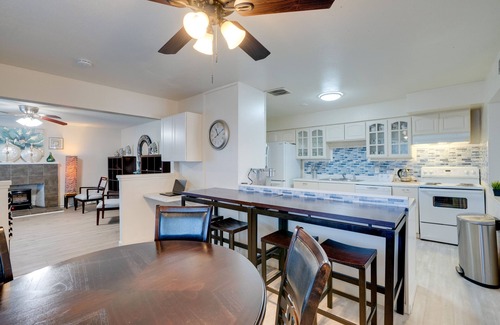 Roosevelt House | Near Airport & Dtwn: Breezy Fresno Home!