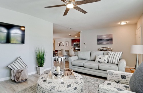 Palma Sola House | Near Anna Maria Island 4 bedroom, luxury home, heated pool, pet friendly