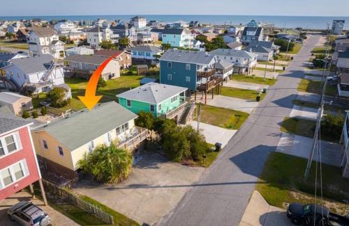 Colington House | Near Beach Dining & Shops Private Hot Tub