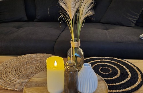 Mittelmeiderich Apartment | Near Düsseldorf Messe/Fair & Airport & Train Station