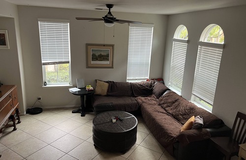 Carmel Valley House | NEAR Del Mar beach. Townhouse ready for 6! 3 BDRM&2.5Bath. Pool/jacuzzi/bbq/gym/