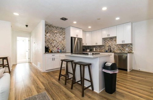 Berkley House | Near Downtown Denver | Huge Home | Two Kitchens