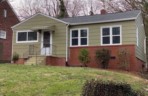 High Point House | Near Downtown-HPU-High Point Regional