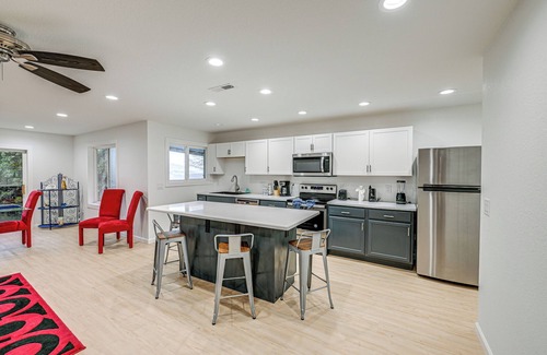Franklin Apartment | Near Hikes & Waterfalls: Smokey Mtn-View Haven!