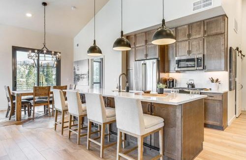 Winter Park Apartment | Near Hiking and Biking Winter Park Mtn-View Haven!