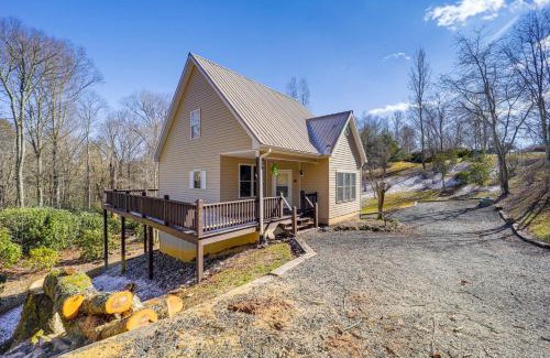 Frank House | Near Hiking Blue Ridge Mtn Home on Private Acre