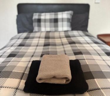 Beeston Hotel | Near Hylands hotel family room