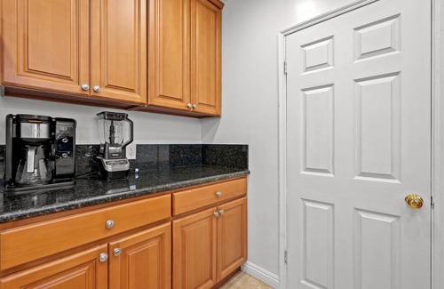 San Gabriel Apartment | Near LA Cozy Home With Full Kitchen Laundry