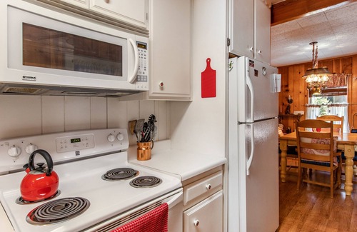 Lake Arrowhead House | Near Lake Arrowhead Village with loft , Deck & Lake Access Card