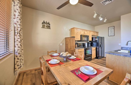 Show Low Condo | Near Lake & Trails: Show Low Condo w/Grill!