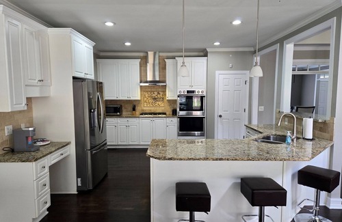 Acworth House | Near LakePoint! Spacious 3-Story Retreat