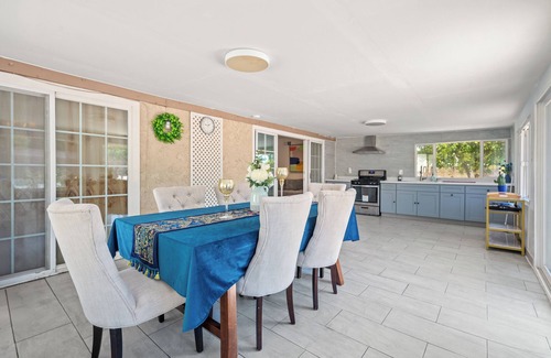 Glendora Villa | Near Los Angeles/Universal Studios/5BR/2BA/7BDS/Quiet/Comfortable/Clean