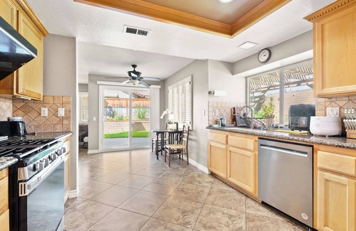 Rancho Cucamonga House | Near ONT Spacious Designer-Style Family Retreat