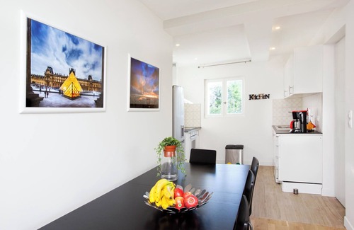 Villejuif House | Near Paris - 9bed - 5bath - parking