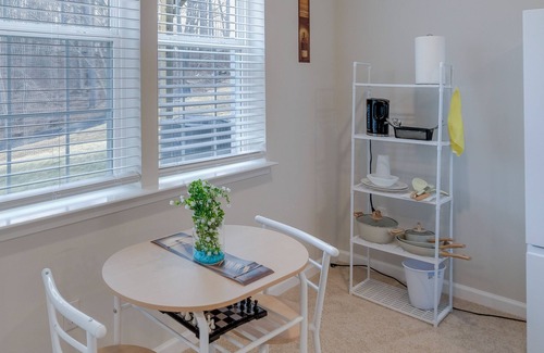 Montpelier Apartment | Near Parks & Golf: Pet-Friendly Glenn Dale Studio!