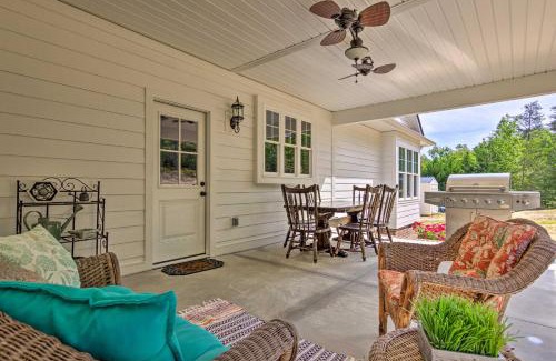 Tigerville Apartment | Near Parks, Trails and Lakes Quaint Landrum Escape!