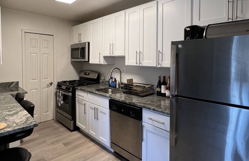 Rockville Apartment | Near pike & rose