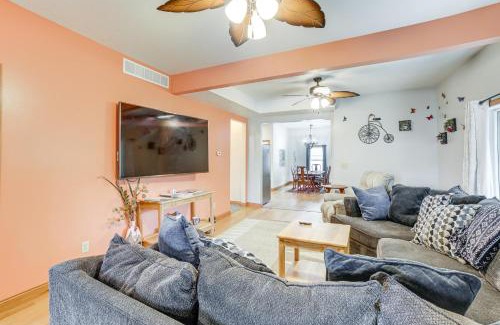 Fennville House | Near Saugatuck Dunes Pet-Friendly Fennville Home!