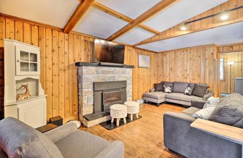 Locust Lake Village House | Near Skiing Pocono Lake Cabin with Screened Patio
