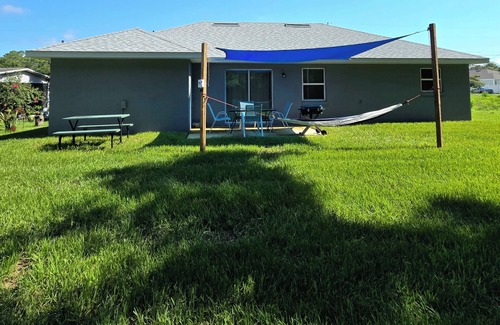 Summerfield House | Near The Villages - Fishing - Lake Boating - Equestrian & Golf
