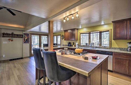 Payson Cottage | Near Tonto National Forest: Dog-friendly Cabin!