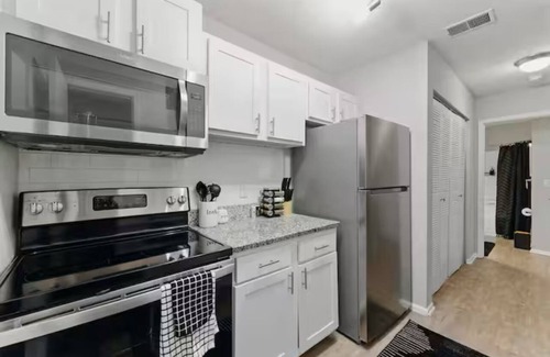 Cumberland Apartment | Near Truist Park - The Battery