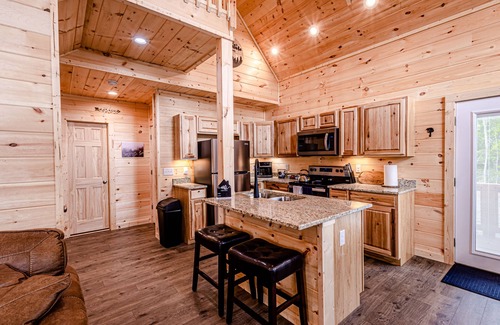 Bryson City Cabin | Near2Town/Deck/Views/Hot tub/Fireplace/Fire Pit/Loft
