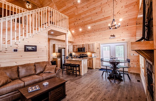 Bryson City Cabin | Near2Town/Deck/Views/Hot tub/Fireplace/Fire Pit/Loft
