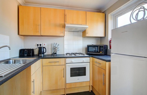 Milton Keynes Apartment | Neath Hill - Milton Keynes