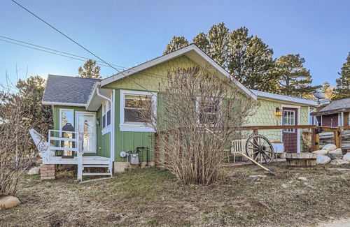 Nederland House | Nederland Mountain Haven - Right in town!