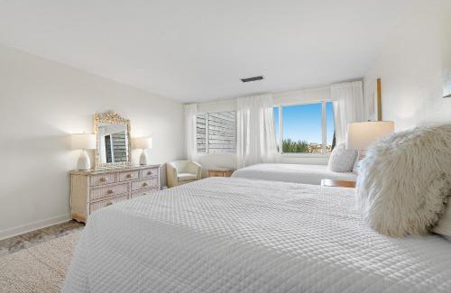 Ono Island House | Needle Rush Point Unit E32
