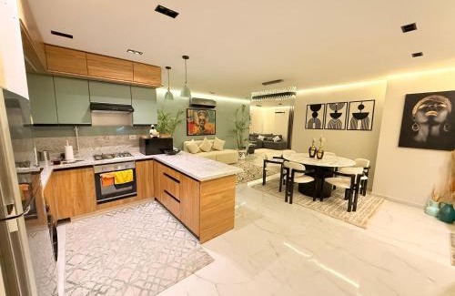 Al-Khalifa Apartment | Nefertiti's Modern Majesty
