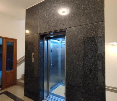 Manapakkam Hotel | Neighbour Inn-Elite