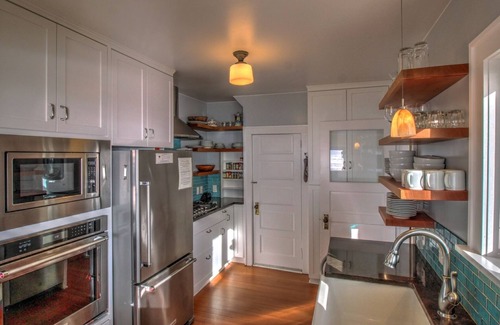 Tolovana Park House | Neilson's at Cannon Beach - Oceanfront deck - Cannon Beach Property mgmt