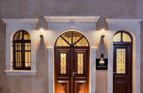 Old Town Apartment | Neorion Ground Floor Old Harbour