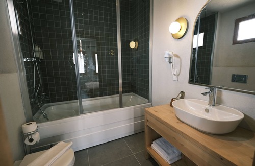 Side Hotel | Nephos Beach Hotel