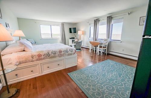 Block Island Apartment | Neptune House Block Island Resort