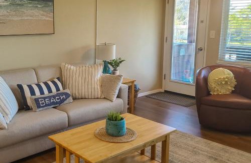 Neskowin Apartment | Neskowin Nautical Nook